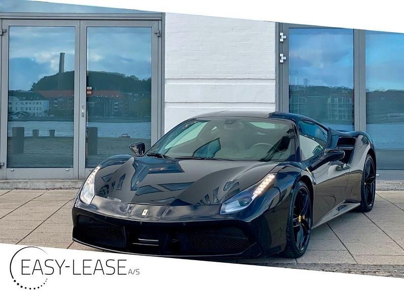 Schwarz Gebraucht 2017 Ferrari 488 Coupé | 182.665 € (Fairer Preis) - Bild 1/4
