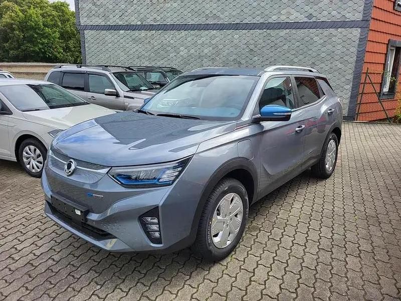 Gebraucht KGM Korando 139 kW (190 PS) 2024 Platinumgrey metallic SUV