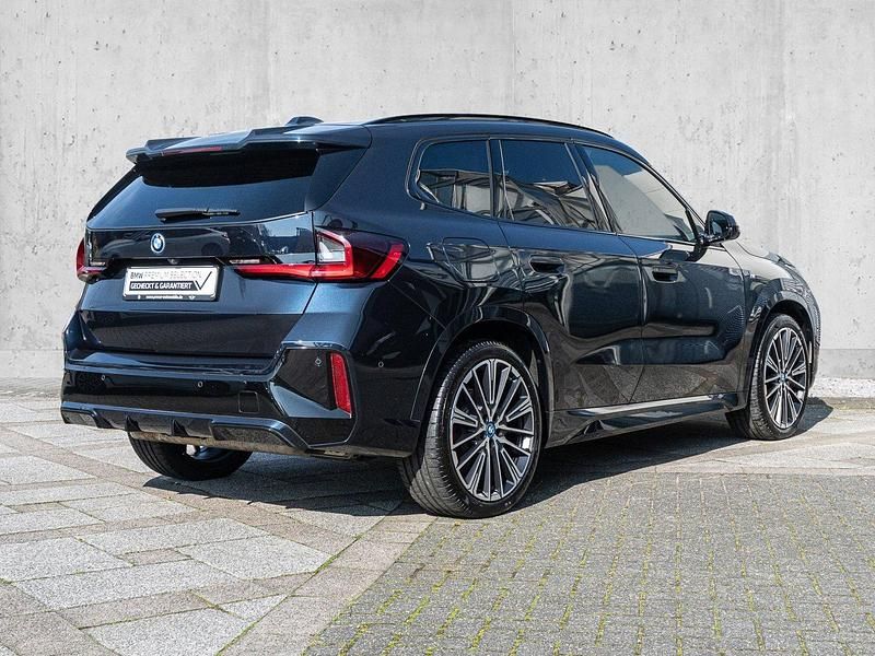 Gebraucht BMW X1 Performance 326 PS (239 kW) 2024 Sonderlackierung SUV