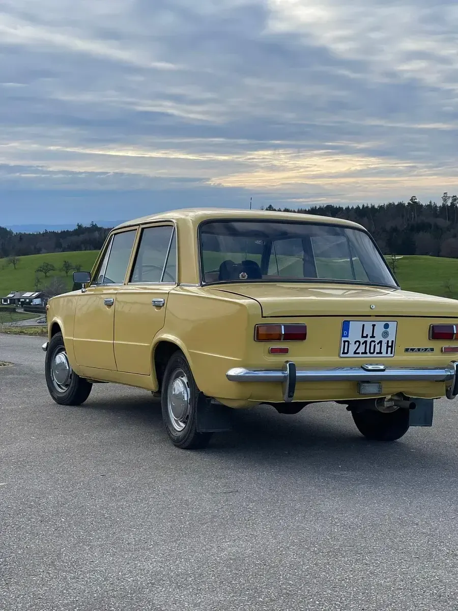Gebraucht Lada 2101 63 PS (46 kW) 1980 Gelb Limousine