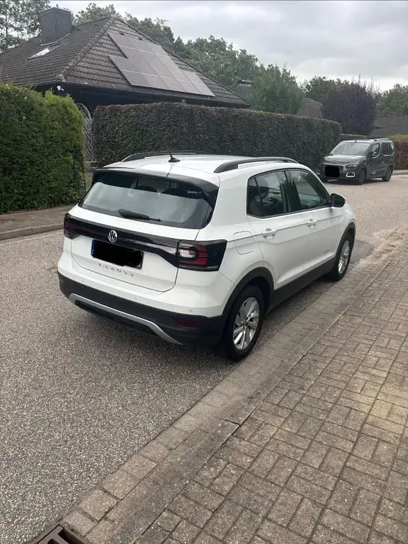 Gebraucht VW T-Cross Life 95 PS (69 kW) 2019 Weiß SUV