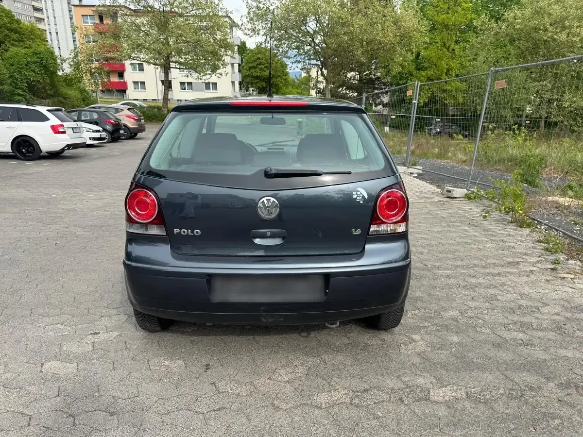 Używany VW Polo 75 KM (55 kW) 2007 Szary Hatchback