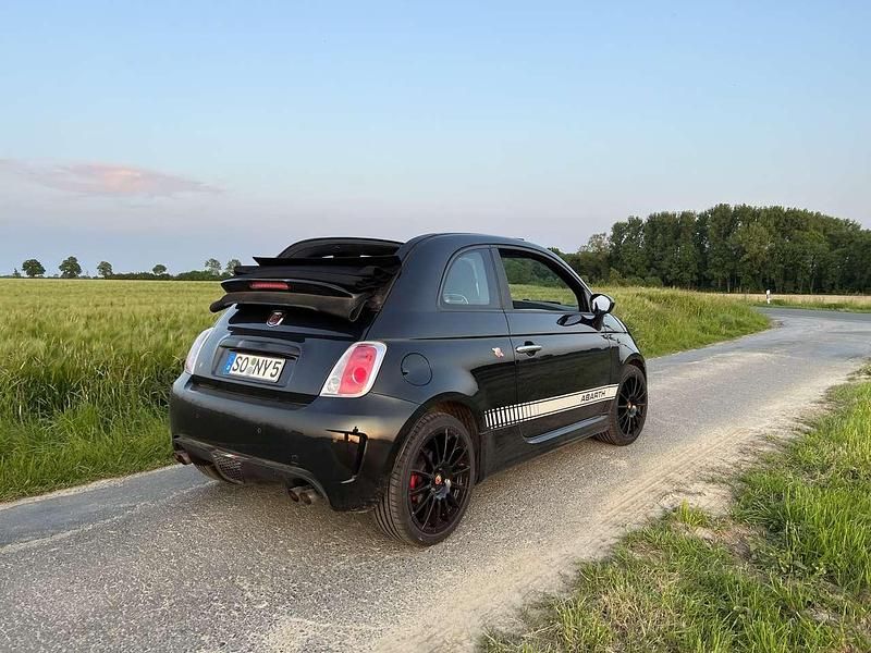 Gebraucht Abarth 500C 135 PS (99 kW) 2014 Schwarz Cabrio