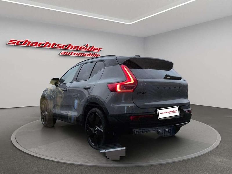 Neu Volvo XC40 Ultra 163 PS (119 kW) 2026 Vapour grey metallic SUV