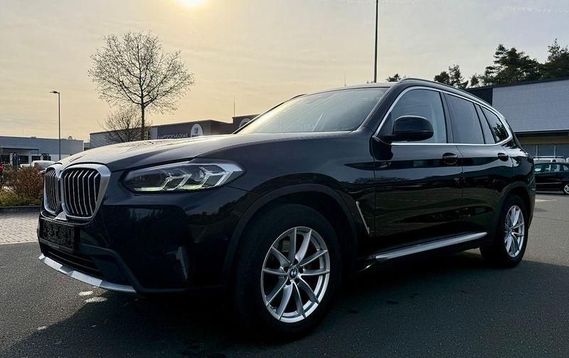 Schwarz Gebraucht 2022 BMW X3 Performance SUV | 24.900 € - Bild 1/4