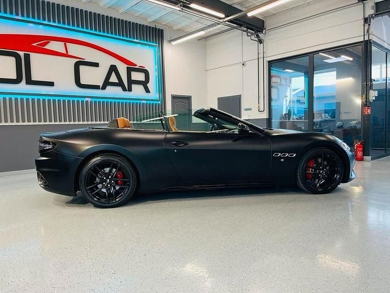 Gebraucht Maserati GranCabrio 460 PS (338 kW) 2018 Schwarz Cabrio