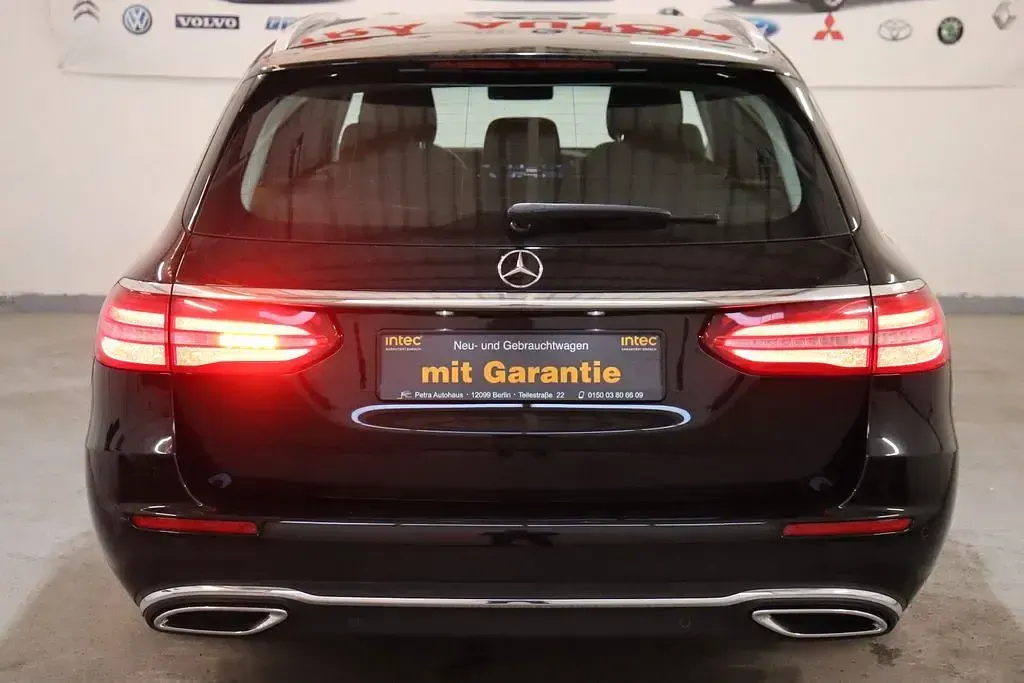 Gebraucht Mercedes E300 245 PS (180 kW) 2019 Schwarz Limousine