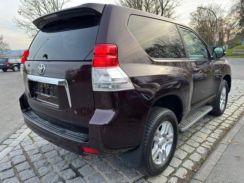 Gebraucht Toyota Land Cruiser 283 PS (208 kW) 2012 Rot SUV