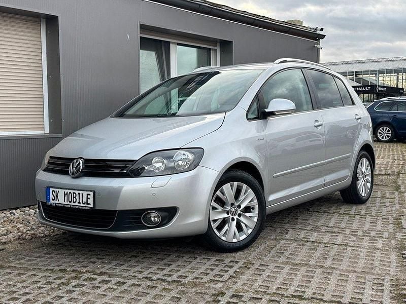 Silber Gebraucht 2013 VW Golf VII Life Limousine | 4.999 € (Superpreis) - Bild 1/4