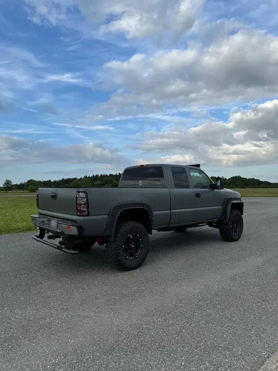 Gebraucht Chevrolet Silverado 271 PS (199 kW) 2000 Grau SUV