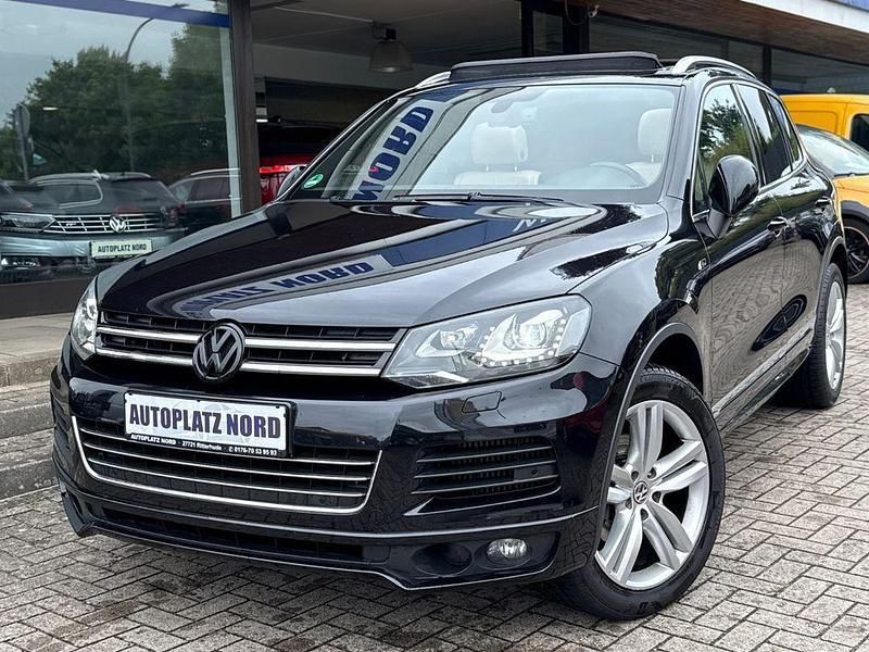 Schwarz Gebraucht 2012 VW Touareg Individual SUV | 16.499 € (Fairer Preis) - Bild 1/4