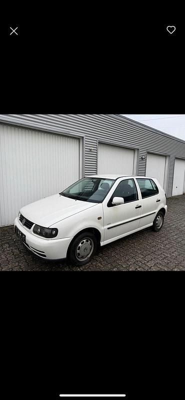 Weiß Gebraucht 1999 VW Polo Kleinwagen | 600 € (Guter Preis) - Bild 1/4