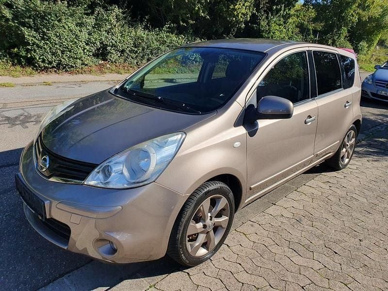 Gold Gebraucht 2010 Nissan Note I-Way Van / Kleinbus | 6.900 € (Fairer Preis) - Bild 1/4