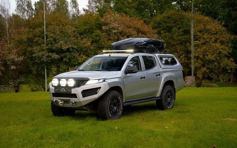 Gebraucht Mitsubishi L200 150 PS (110 kW) 2019 Weiß Pickup