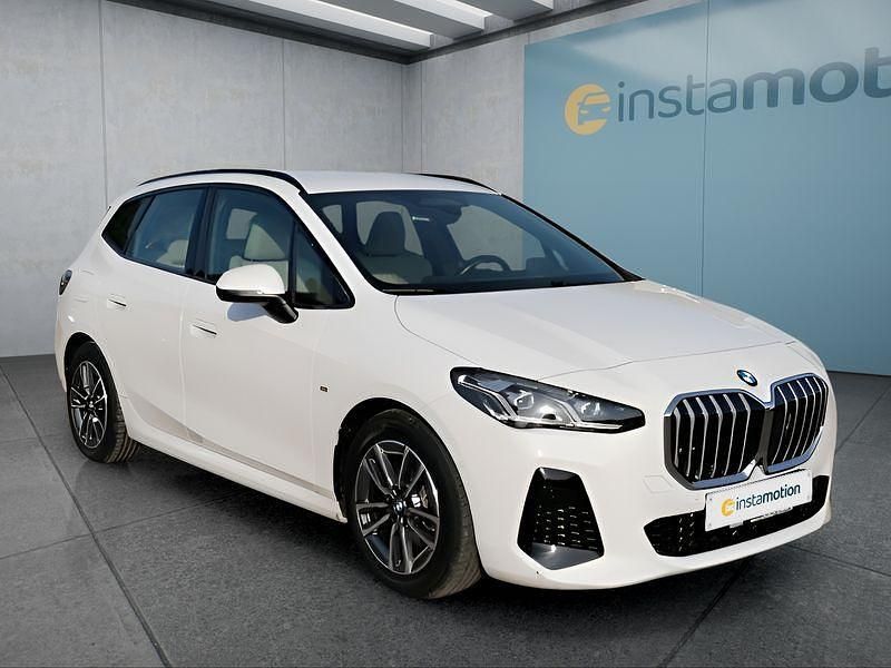 Gebraucht BMW 223 Active Tourer 204 PS (150 kW) 2023 Weiß Van / Kleinbus