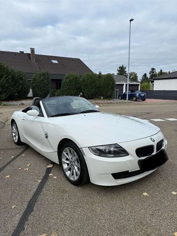 Weiß Gebraucht 2007 BMW Z4 Cabrio | 6.790 € (Guter Preis) - Bild 1/4