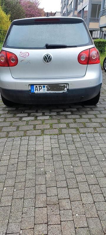 Gebraucht VW Golf V 105 PS (77 kW) 2007 Silber Limousine