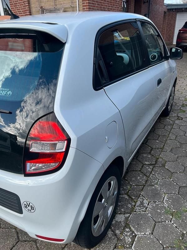 Gebraucht Renault Twingo Expression 71 PS (52 kW) 2015 Weiß Kleinwagen