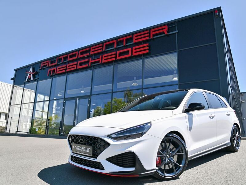 Atlas white Gebraucht 2022 Hyundai i30 N Performance Limousine | 37.790 € - Bild 1/4