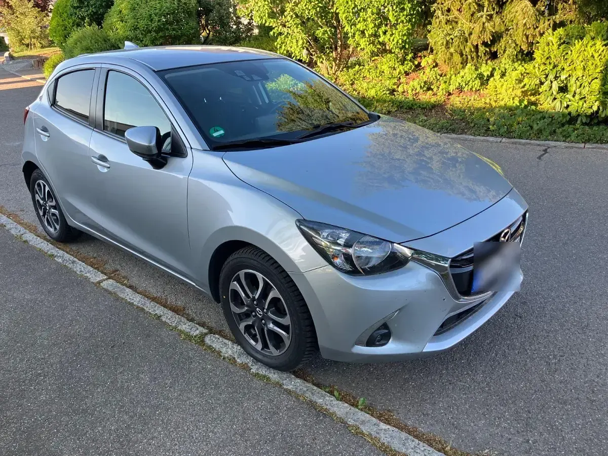 Brugt Mazda 2 Exclusive 90 HK (66 kW) 2019 Sølv Hatchback