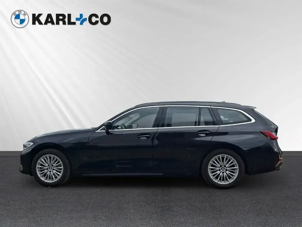 Gebraucht BMW 330 Luxury Line 286 PS (210 kW) 2021 Schwarz Kombi