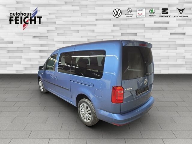 Second-hand VW Caddy Maxi Trendline 125 CP (91 kW) 2018 Albastru Monovolum