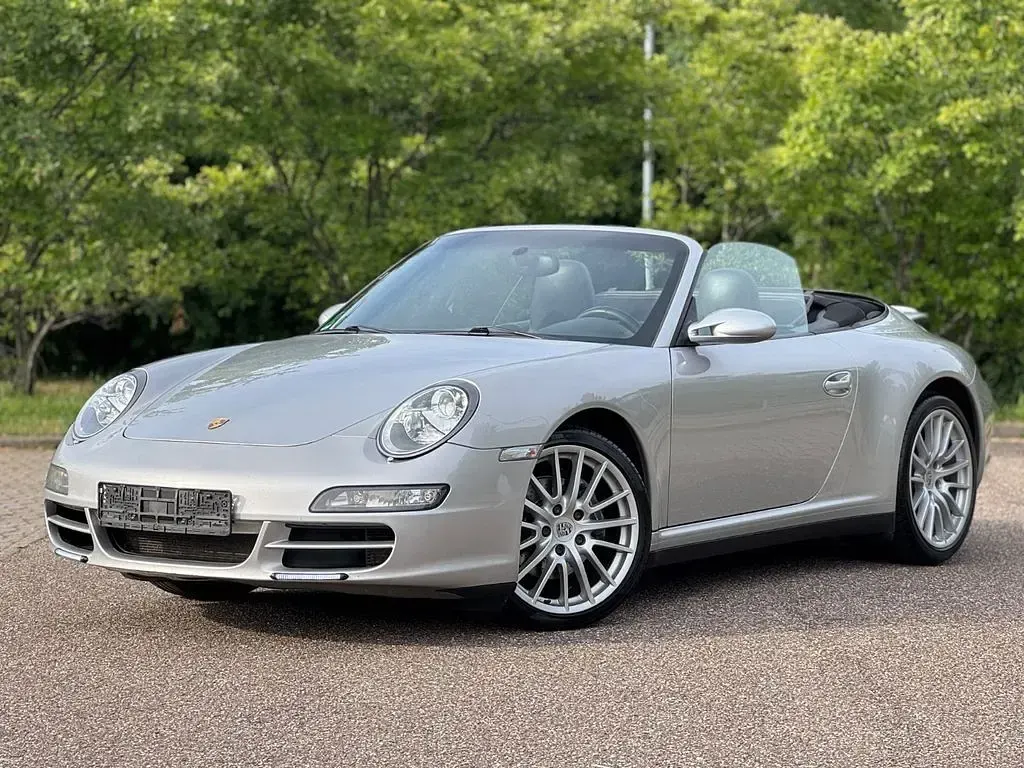 Gebraucht Porsche 911 Carrera 4 Cabriolet 325 PS (239 kW) 2007 Silber Cabrio