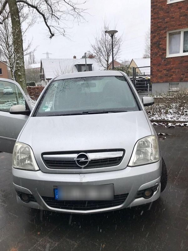 Silber Gebraucht 2006 Opel Meriva Van / Kleinbus | 990 € (Superpreis) - Bild 1/4