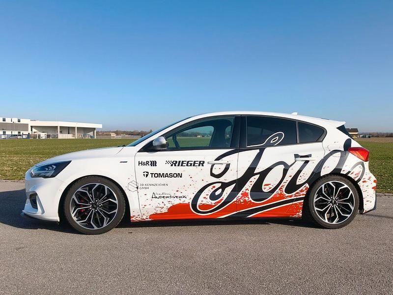 Gebraucht Ford Focus ST-Line 150 PS (110 kW) 2019 Weiß Limousine