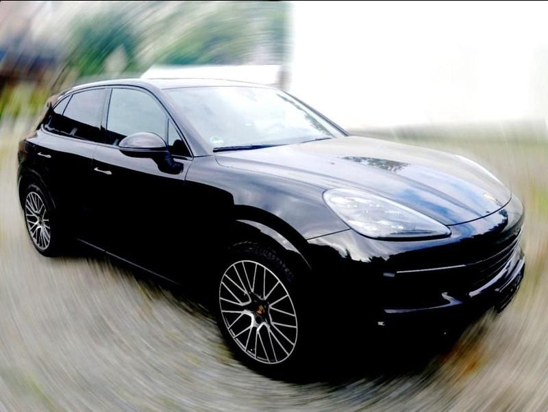 Schwarz Gebraucht 2021 Porsche Cayenne SUV | 62.000 € (Superpreis) - Bild 1/4