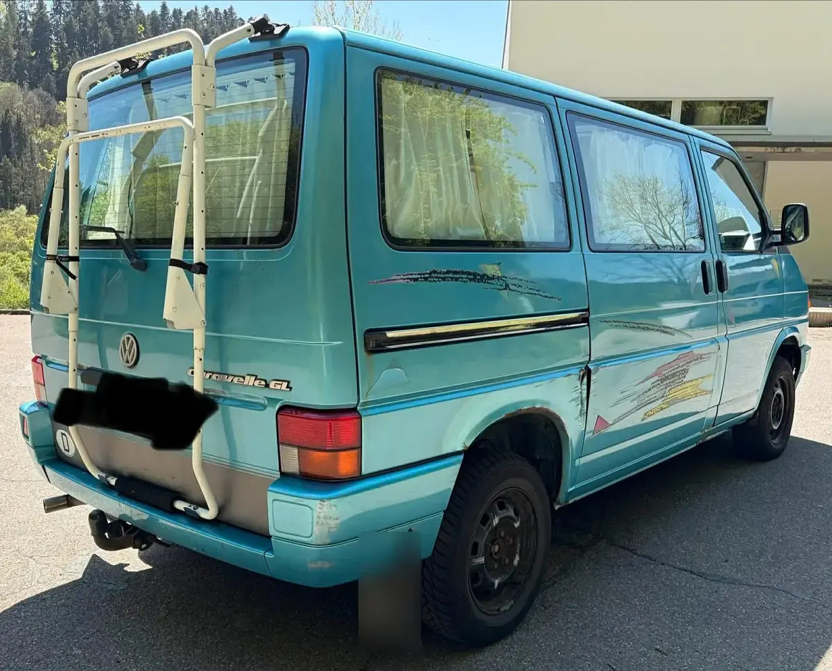 Gebraucht VW T4 77 PS (56 kW) 1992 Blau Van