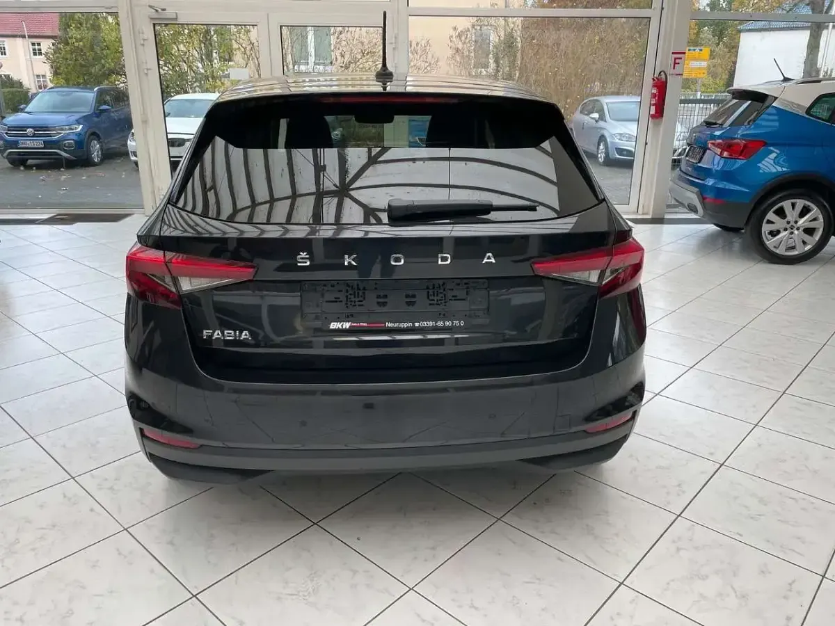 Gebraucht Skoda Fabia Style 110 PS (80 kW) 2022 Schwarz Limousine