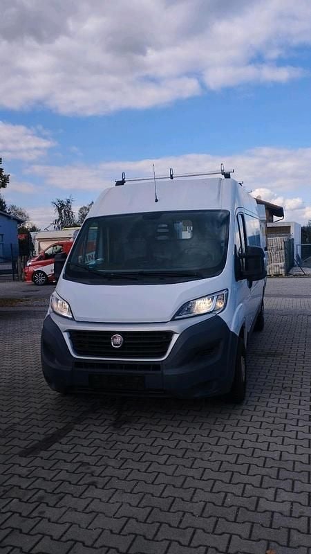 Weiß Gebraucht 2016 Fiat Ducato Van | 9.800 € (Guter Preis) - Bild 1/4