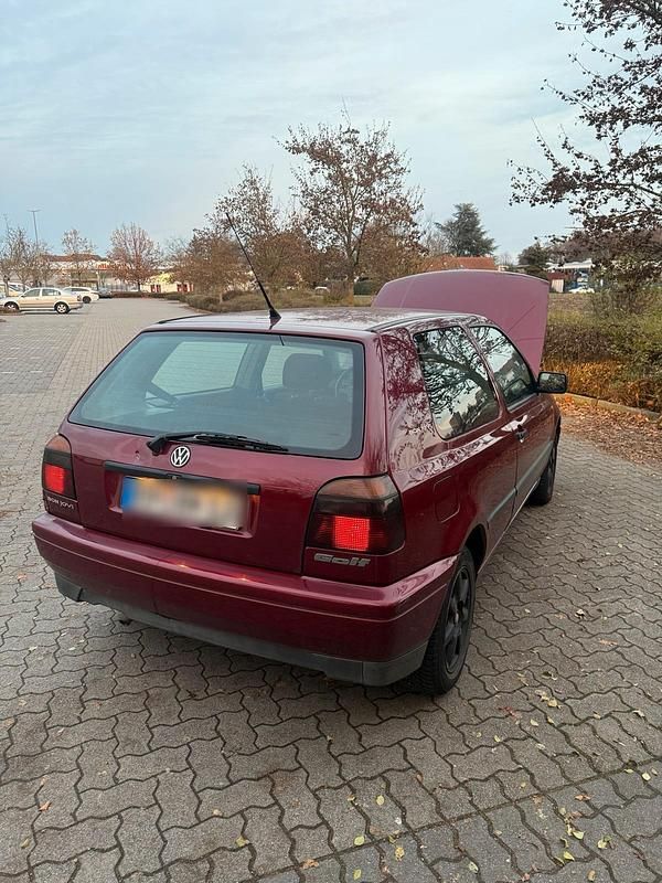 Rot Gebraucht 1996 VW Golf III Kleinwagen | 1.300 € (Superpreis) - Bild 1/4