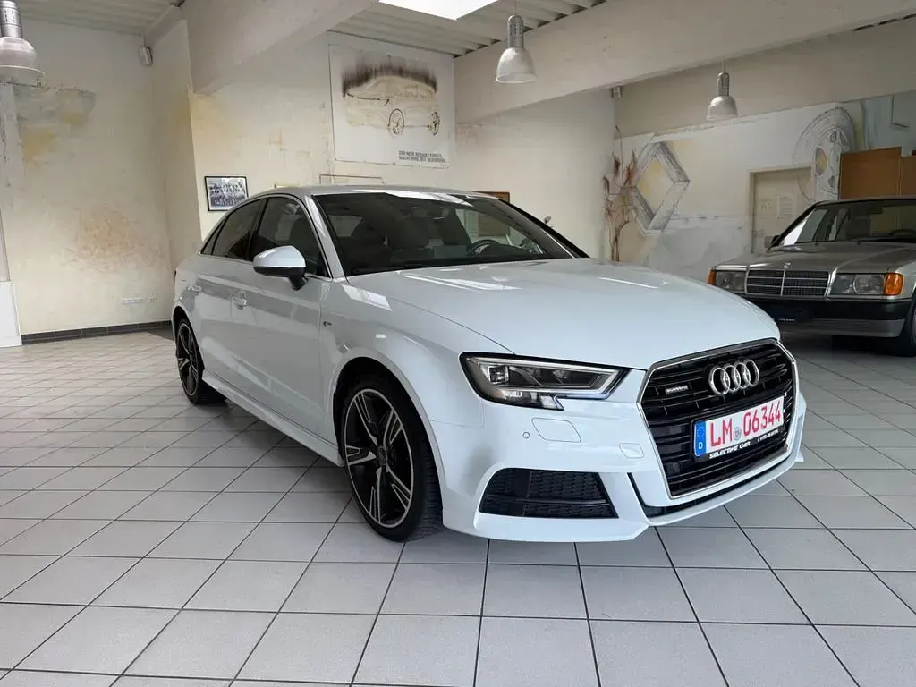 Gebraucht Audi A3 S-Line 190 PS (139 kW) 2018 Weiß Limousine