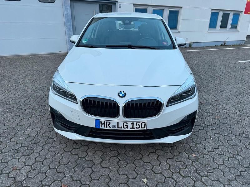 Gebraucht BMW 218 Active Tourer Advantage 136 PS (100 kW) 2021 Weiß Van / Kleinbus