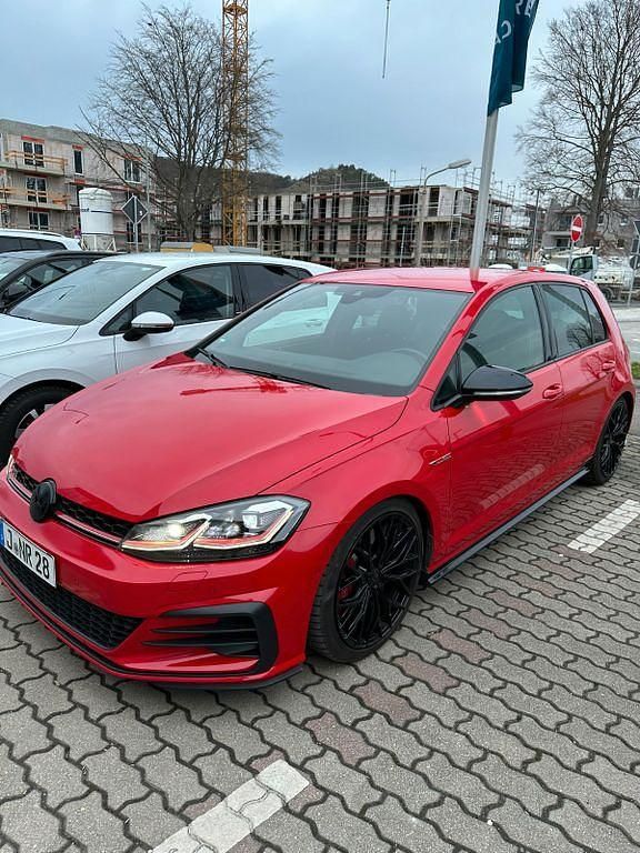 Gebraucht VW Golf VII GTI 245 PS (180 kW) 2018 Rot Limousine