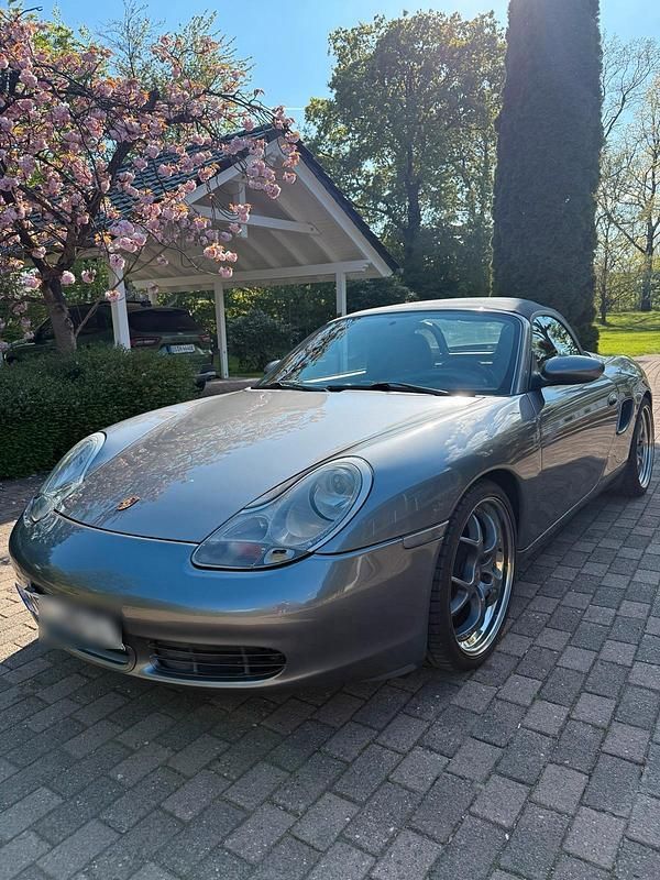 Grau Gebraucht 2000 Porsche Boxster S Cabrio | 19.999 € (Etwas zu teuer) - Bild 1/4