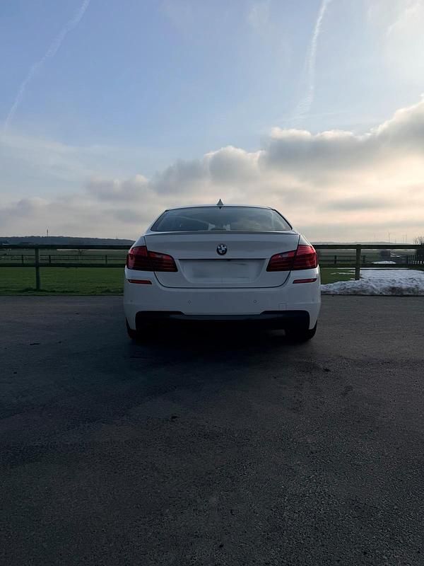 Gebraucht BMW 528 M Sport 245 PS (180 kW) 2014 Weiß Limousine