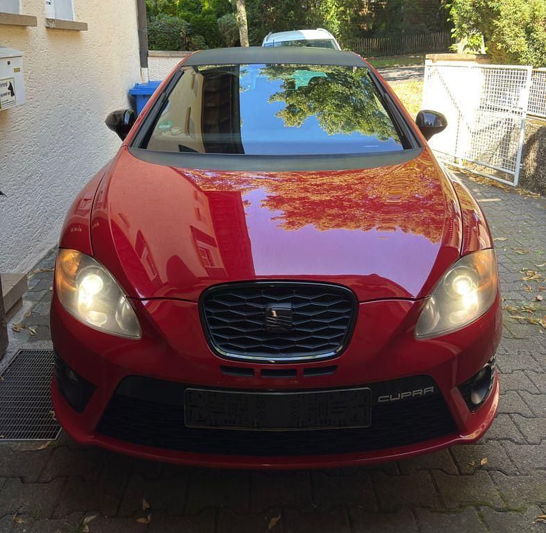 Rot Gebraucht 2012 Cupra Leon Limousine | 8.500 € (Superpreis) - Bild 1/4