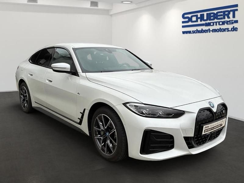 Gebraucht BMW i4 M Sport 210 kW (286 PS) 2023 Mineralweiss metallic Limousine