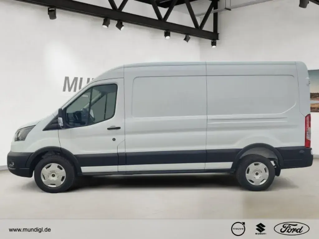 Gebraucht Ford Transit Trend 105 PS (77 kW) 2025 Frostweiß Van