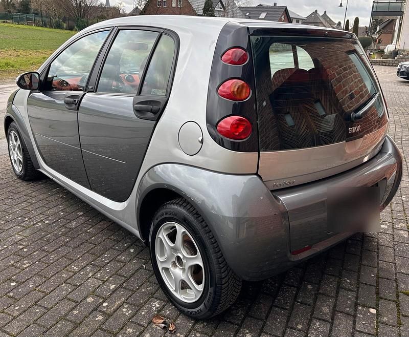 Usata Smart ForFour 95 CV (69 kW) 2004 Grigio Utilitaria