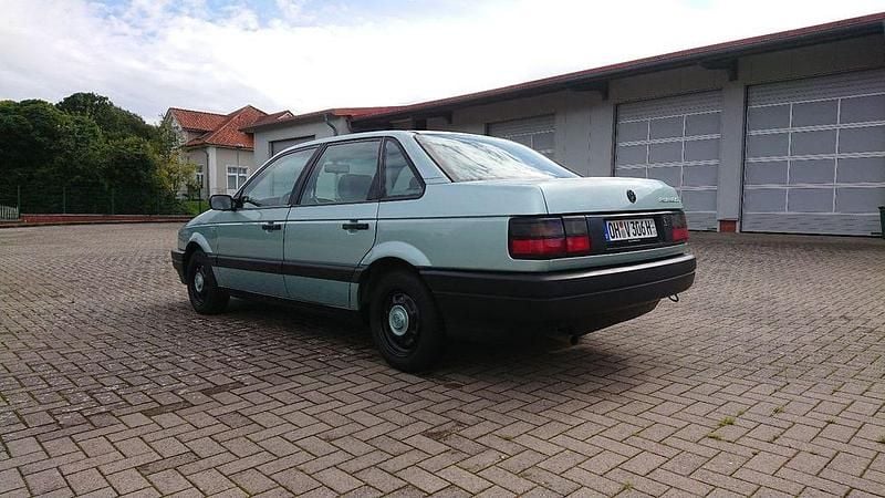 Brugt VW Passat 75 HK (55 kW) 1991 Grøn Sedan