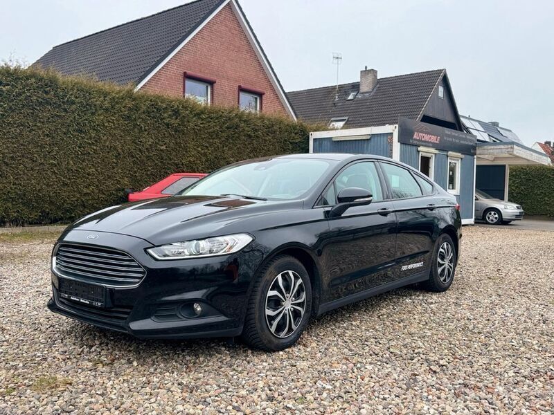Schwarz Gebraucht 2016 Ford Mondeo Trend Limousine | 11.499 € (Fairer Preis) - Bild 1/4