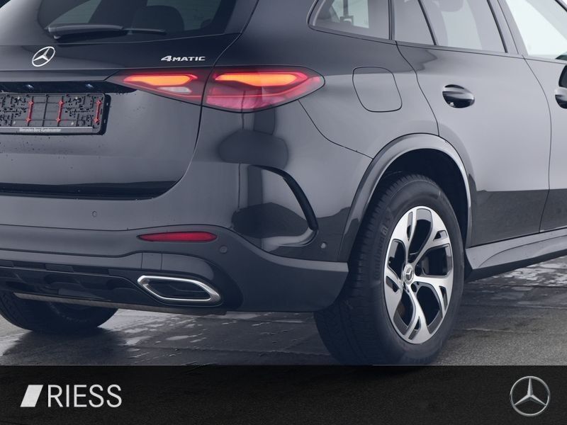 Gebraucht Mercedes GLC400d AMG 252 PS (185 kW) 2023 Schwarz SUV