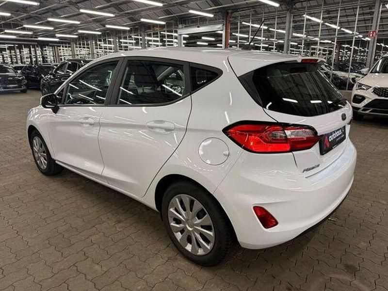 Gebraucht Ford Fiesta Cool & Connect 75 PS (55 kW) 2022 Weiß Kleinwagen