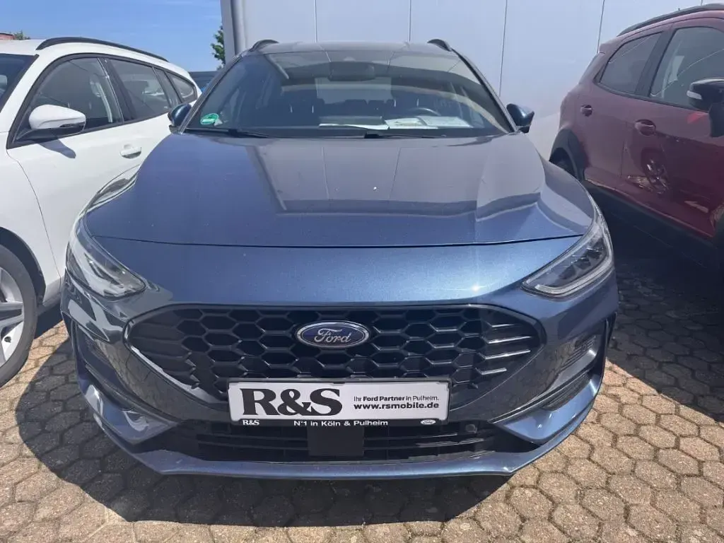 Gebraucht Ford Focus ST-Line 155 PS (114 kW) 2022 Blau Kombi