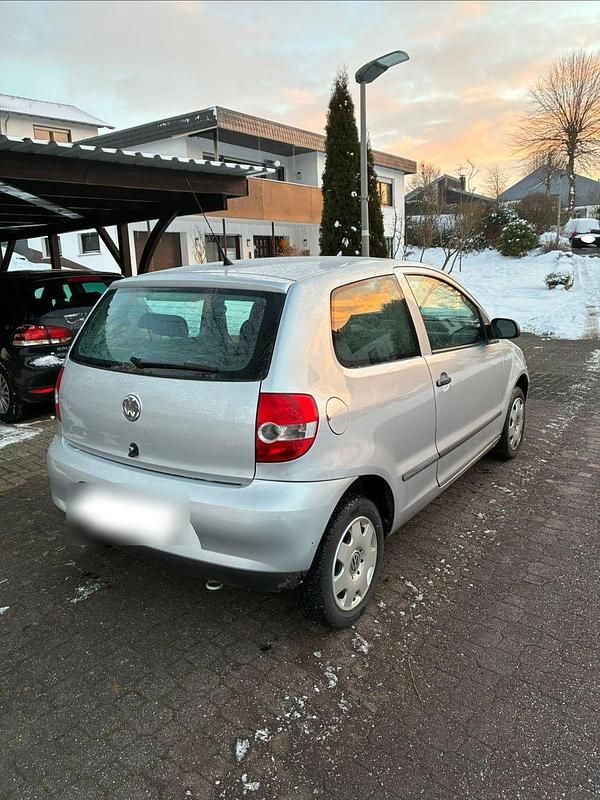 Gebraucht VW Fox 54 PS (39 kW) 2007 Silber Kleinwagen