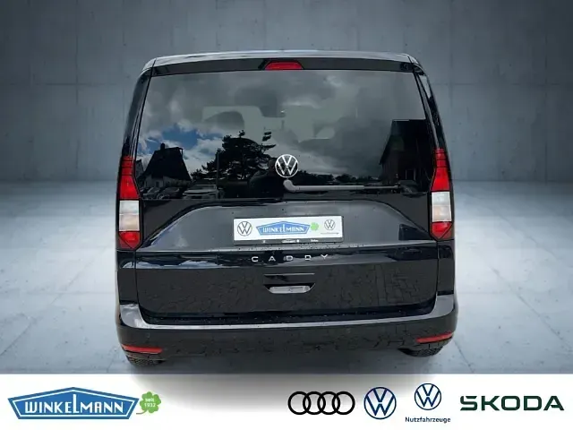 Neu VW Caddy 116 PS (85 kW) 2026 Schwarz Van / Kleinbus